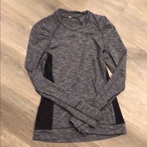 Lululemon size medium top